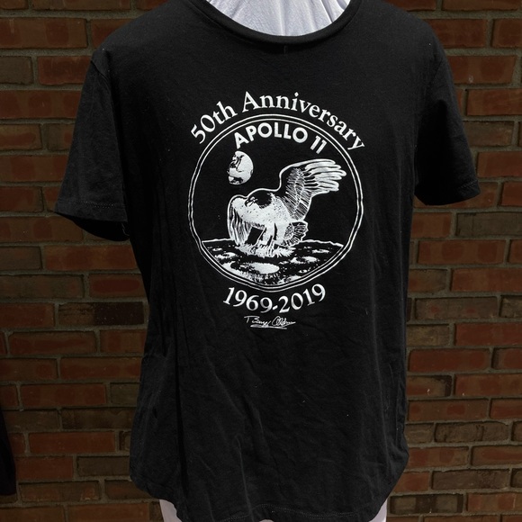 Apollo XI 11 50th Anniversary Eagle Moon Landing Buzz Aldrin Insignia Tee - Picture 4 of 16